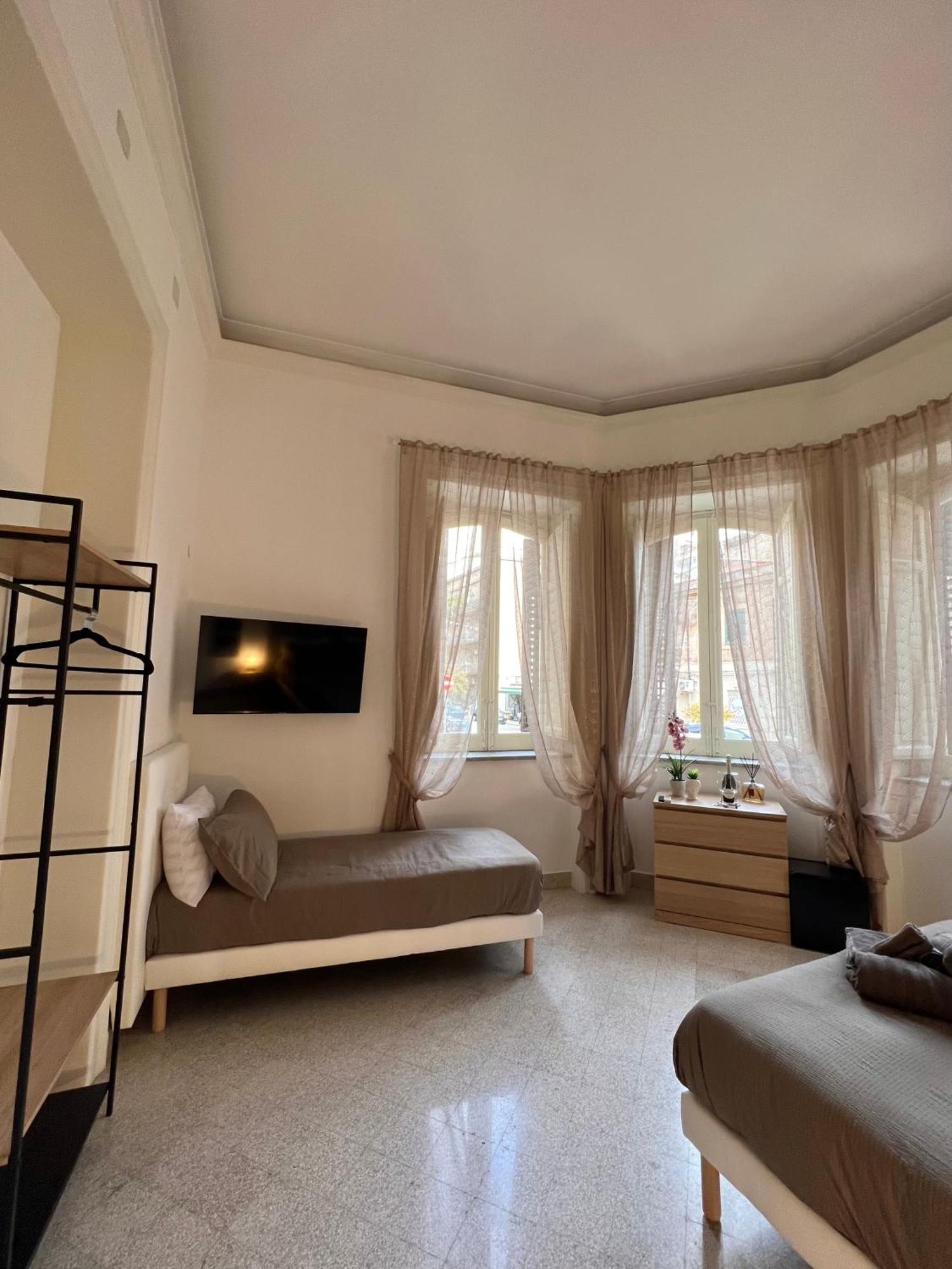 Aristocasa B&B Luxury Rooms パレルモ エクステリア 写真