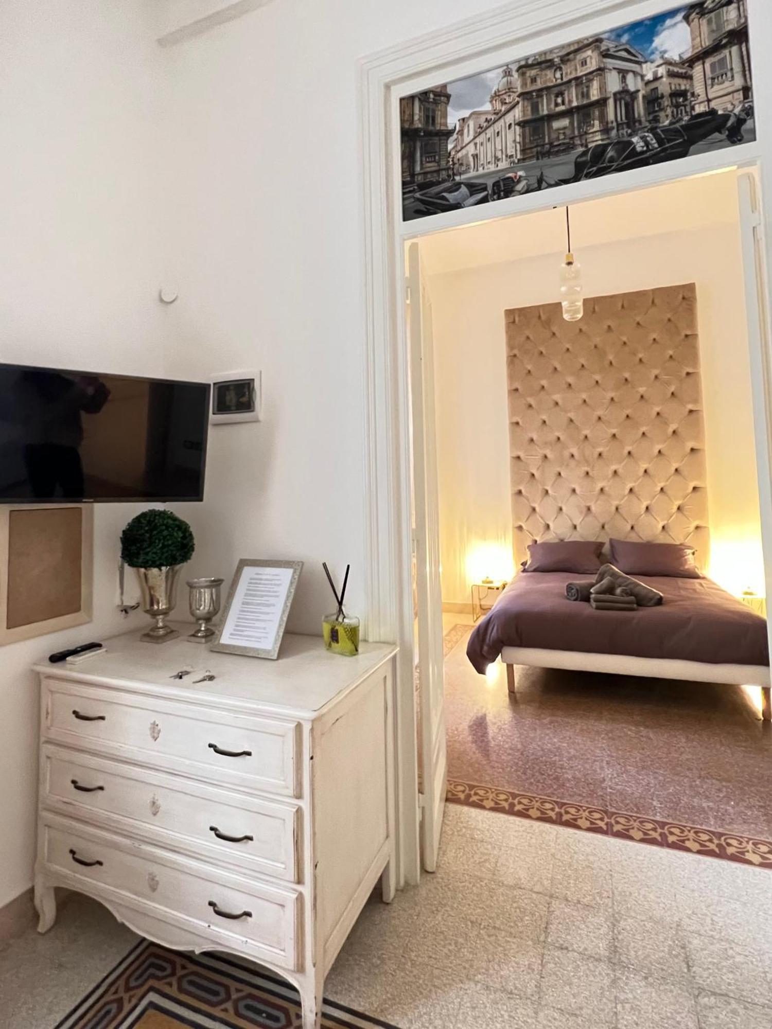 Aristocasa B&B Luxury Rooms パレルモ エクステリア 写真