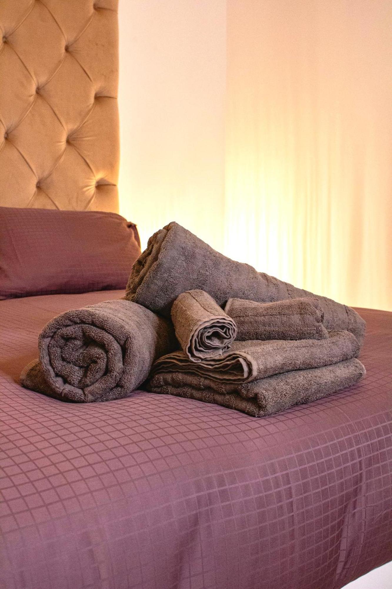Aristocasa B&B Luxury Rooms パレルモ エクステリア 写真