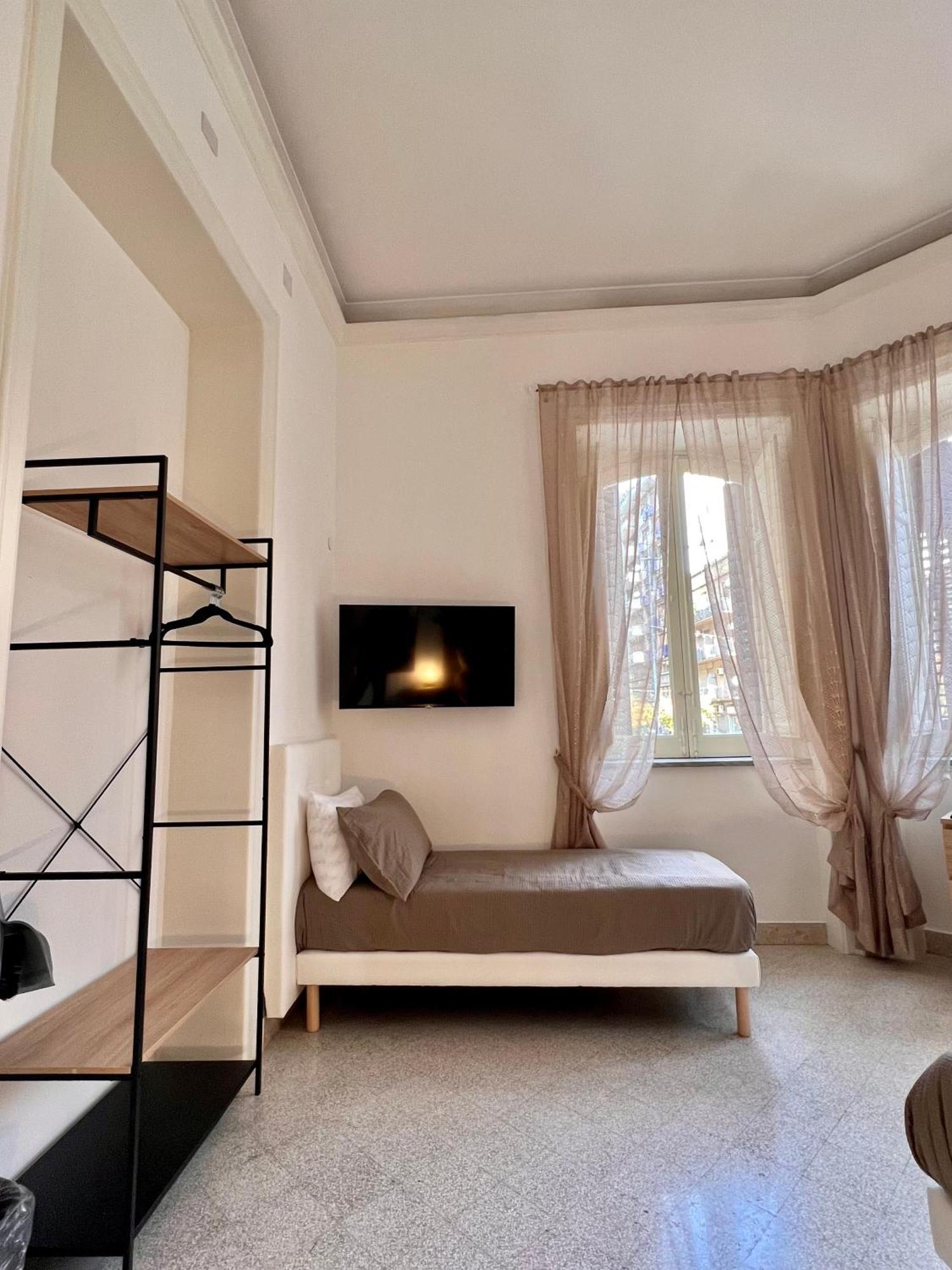 Aristocasa B&B Luxury Rooms パレルモ エクステリア 写真
